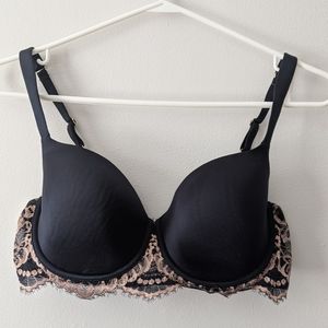 La Senza 36C Black And Pink Lace Wired Bra